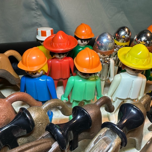 Vintage Playmobil Geobra figures - Picture 2 of 16